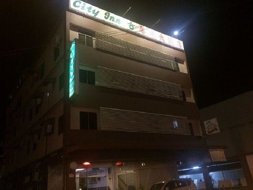 City Inn Кучинг Екстериор снимка